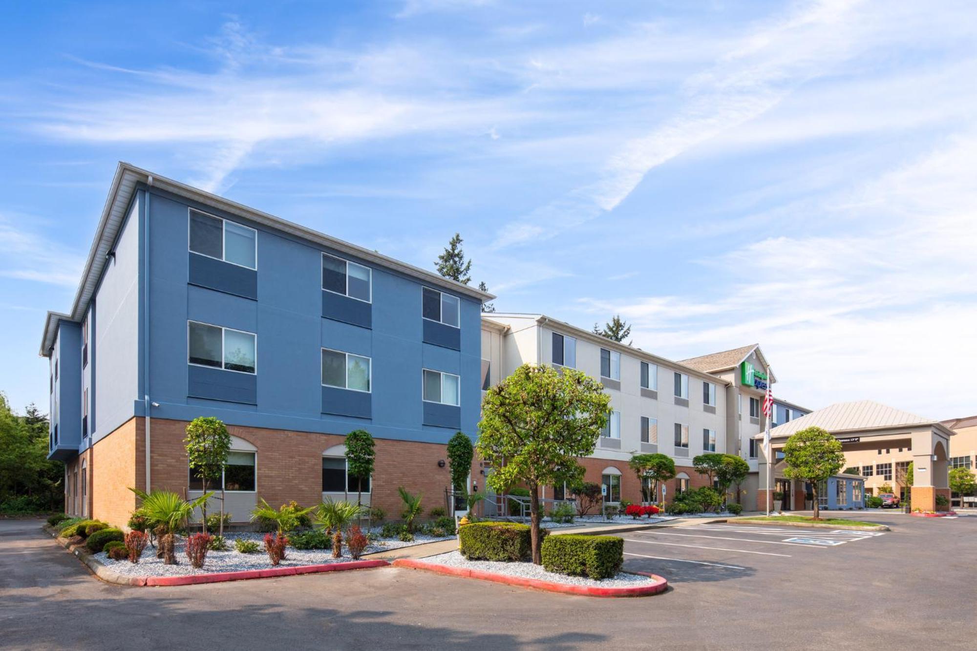 Holiday Inn Express Bothell By Ihg Экстерьер фото