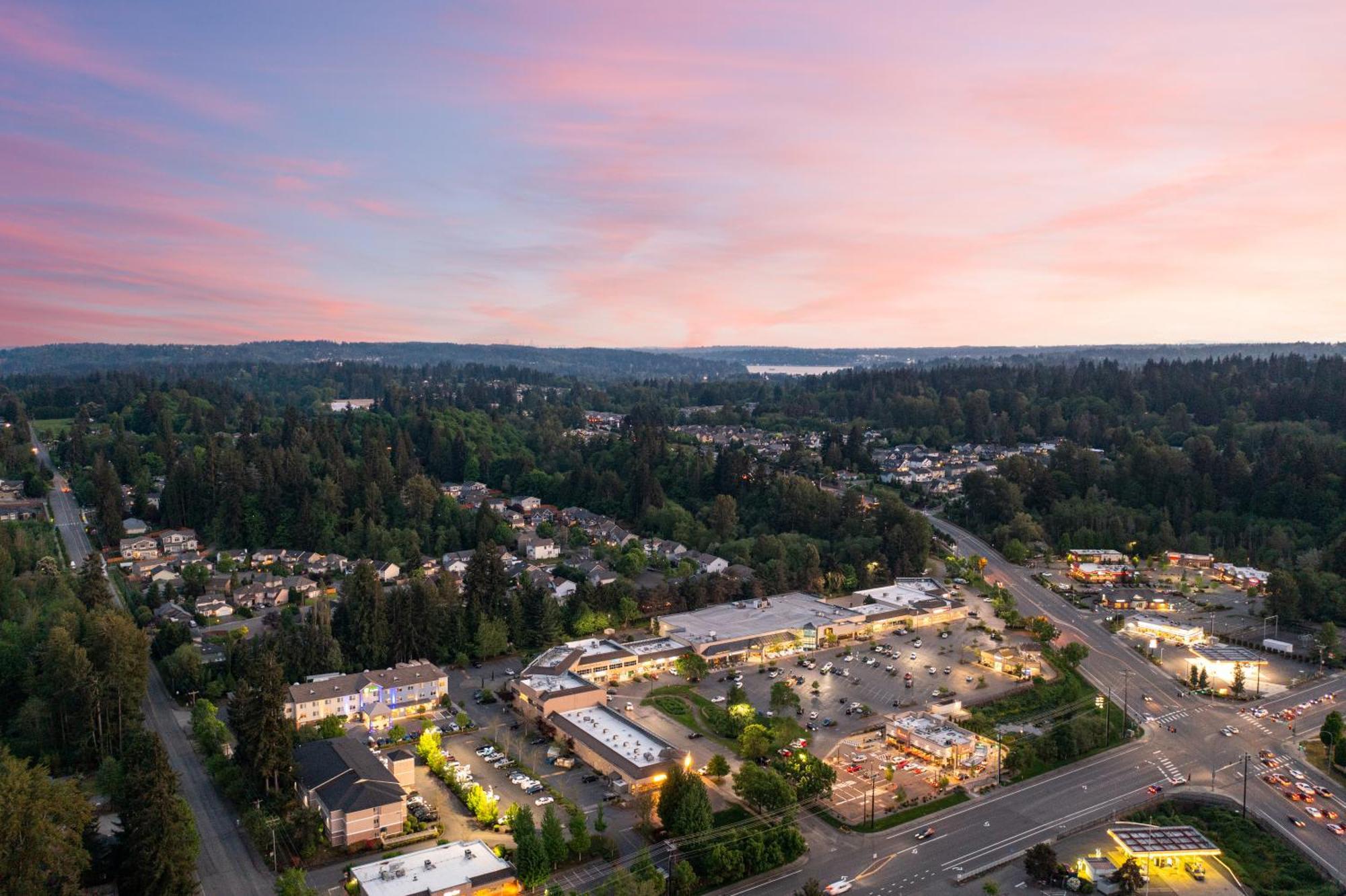Holiday Inn Express Bothell By Ihg Экстерьер фото