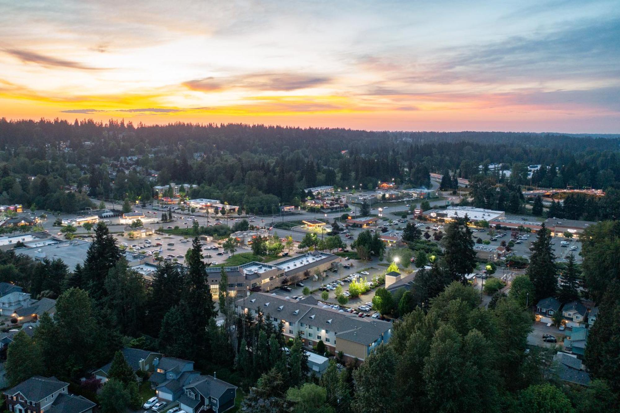 Holiday Inn Express Bothell By Ihg Экстерьер фото
