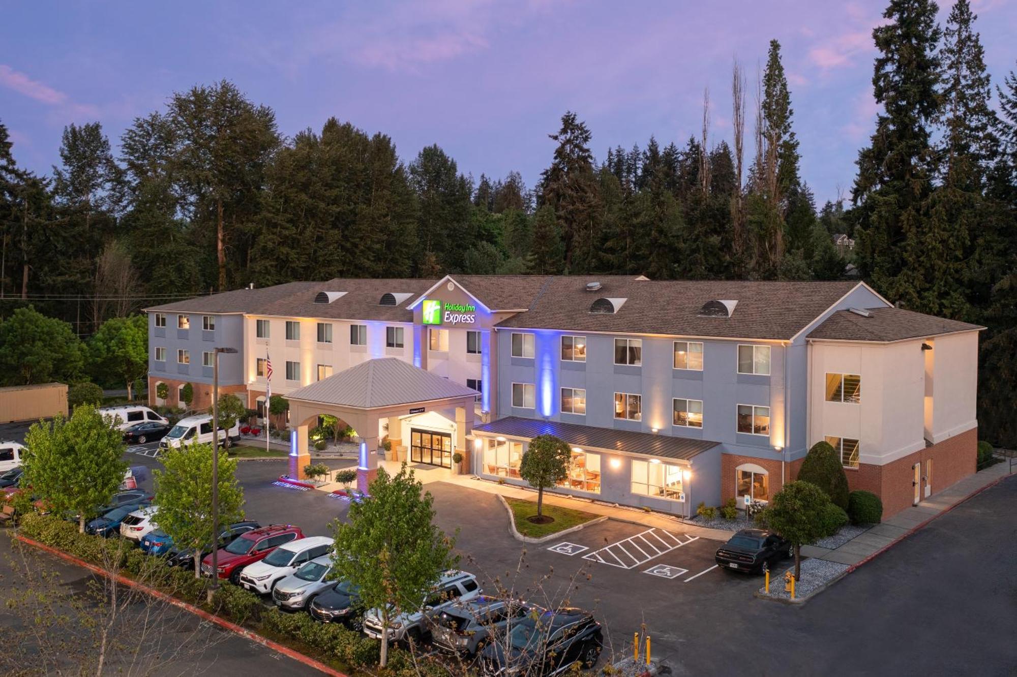 Holiday Inn Express Bothell By Ihg Экстерьер фото