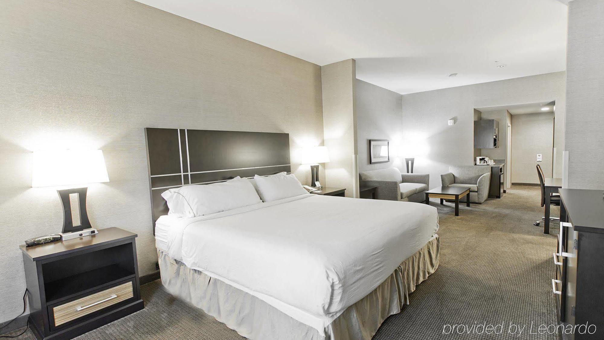 Holiday Inn Express Bothell By Ihg Экстерьер фото