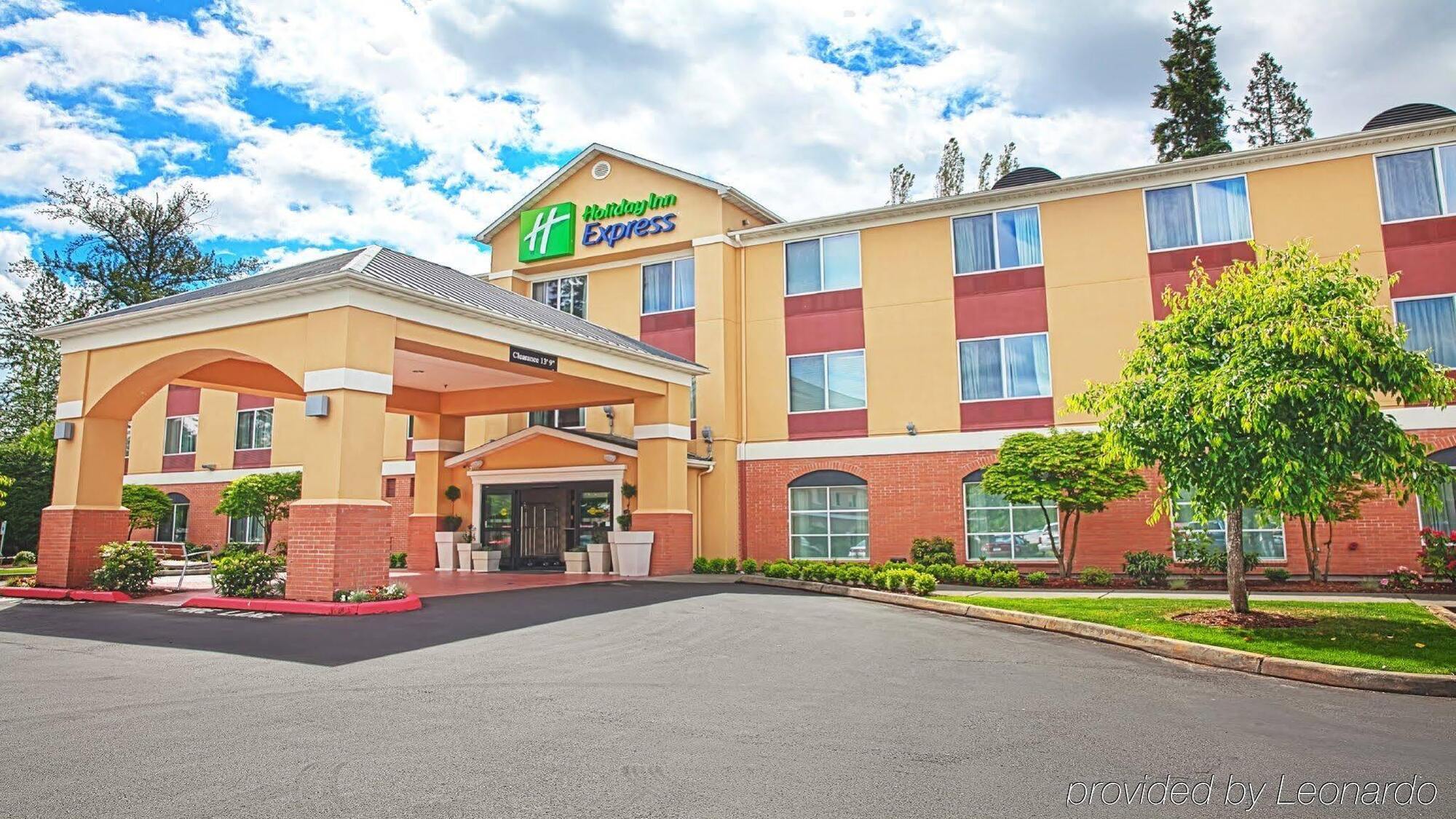 Holiday Inn Express Bothell By Ihg Экстерьер фото