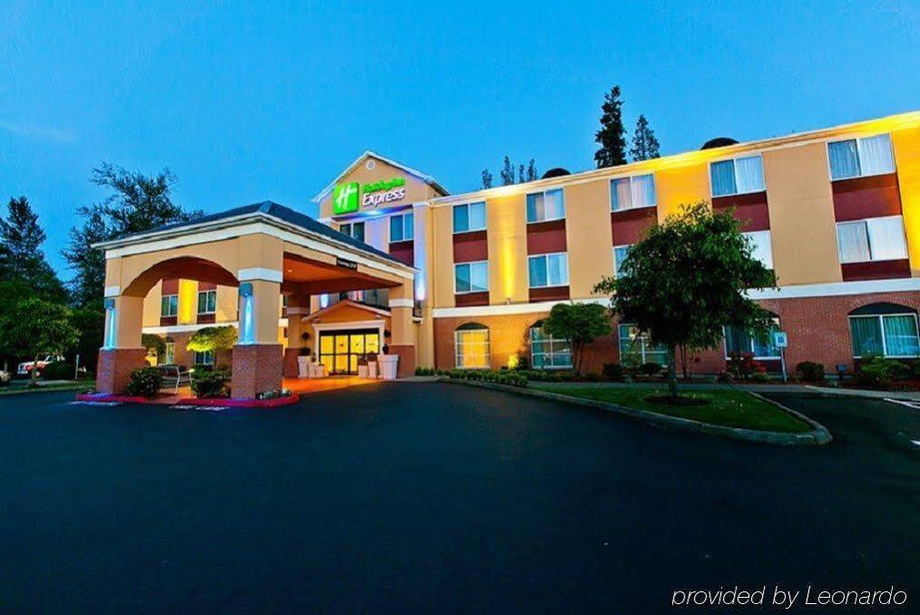 Holiday Inn Express Bothell By Ihg Экстерьер фото